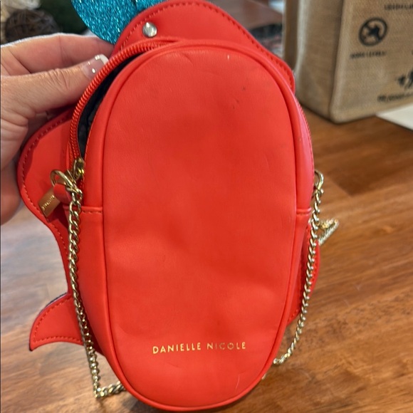 Danielle Nicole Ariel Crossbody Bag - Red and Blue - Picture 3 of 9